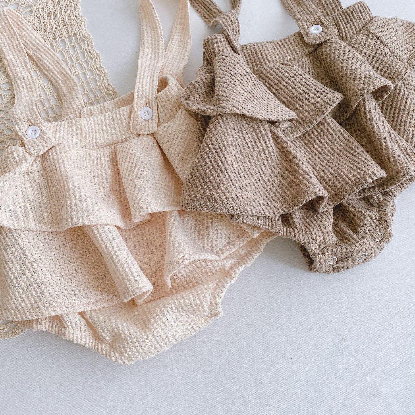 Baby Romper 0-2 Years Old Baby Clothes Baby Girl Foreign Style Pleated Lotus Leaf Sling Climber - Hipster Collections