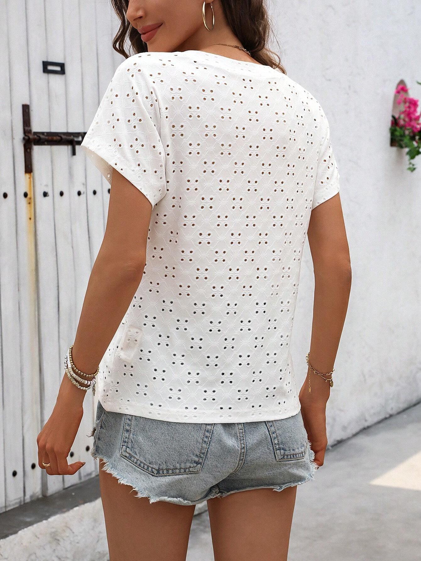 Fashion Casual Women's Solid Color Fresh Jacquard Pleated Round Neck T-shirt - Hipster Collections