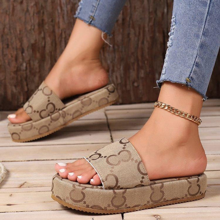 Thick-soled Flat Slippers For Women - Hipster Collections