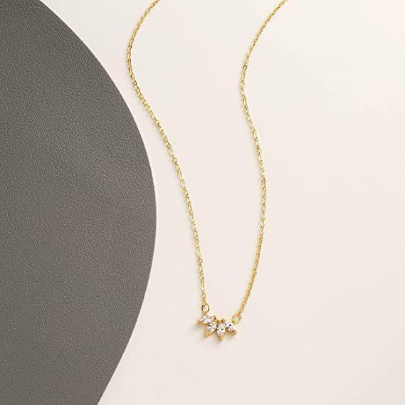 Minimalist Shining Flower Petal Necklace For Women & Girls - Hipster Collections