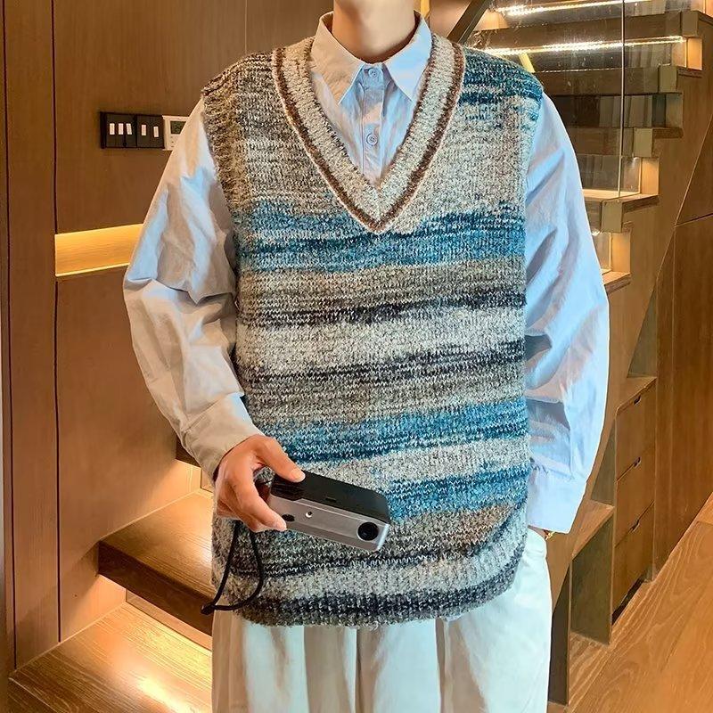 Men's Gradient Knitted Loose V-neck Sleeveless Sweater Vest - Hipster Collections